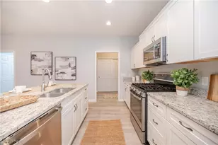 9264 Sharrott Rd, Poland, OH 44514 - Photo 8