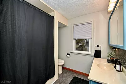 1910 37th Street NW, Canton, OH 44709 - Photo 24