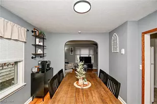 1910 37th St NW, Canton, OH 44709 - Photo 6