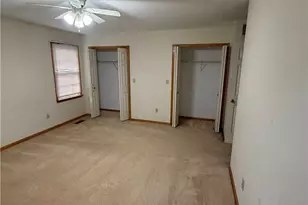 762 Maplewood Ave, Sheffield Lake, OH 44054 - Photo 18