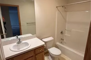 762 Maplewood Ave, Sheffield Lake, OH 44054 - Photo 22