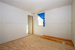 11890 Black River School Rd, Homerville, OH 44235 - Photo 34