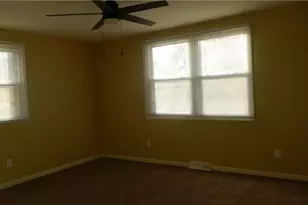 1210 Prospect St, Elyria, OH 44035 - Photo 8