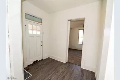 911 N Water Street, Uhrichsville, OH 44683 - Photo 16