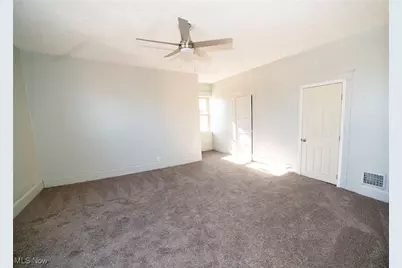 911 N Water Street, Uhrichsville, OH 44683 - Photo 24