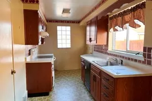 125 Bird Way, Weirton, WV 26062 - Photo 2