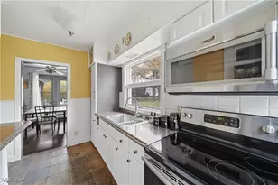 554 Morningview Ave, Akron, OH 44305 - Photo 18