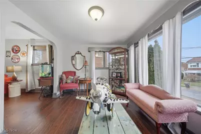 554 Morningview Avenue, Akron, OH 44305 - Photo 8