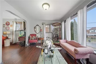 554 Morningview Ave, Akron, OH 44305 - Photo 8