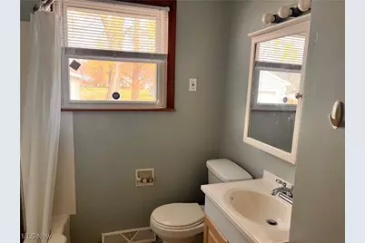 1203 E 17th Street, Ashtabula, OH 44004 - Photo 8
