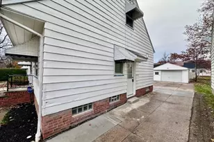 25731 Zeman Ave, Euclid, OH 44132 - Photo 34