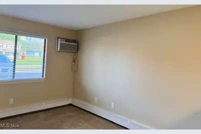 1360 Melanie #5, Uniontown, OH 44685 - Photo 8