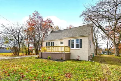 128 N Canfield Niles Road, Austintown, OH 44515 - Photo 2