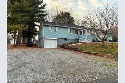 275 Walnut, Washingtonville, OH 44490 - Photo 2