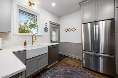 150 Denison Avenue, Elyria, OH 44035 - Photo 6