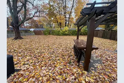 1766 Green Road, Madison, OH 44057 - Photo 10