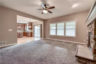 8254 Beaumont Dr, Mentor, OH 44060 - Photo 16