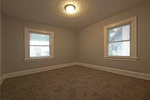 1033 Chalker St, Akron, OH 44310 - Photo 12