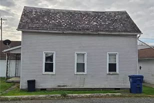 705 Railroad St, Caldwell, OH 43724 - Photo 4