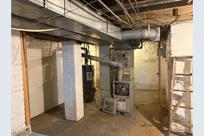 9229 Rosalind Avenue, Loveland, OH 44106 - Photo 12