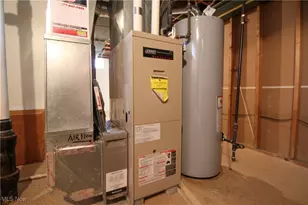 3673 Nottingham Ave, Austintown, OH 44511 - Photo 36