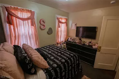 843 Caledonia Avenue, Cleveland Heights, OH 44112 - Photo 14