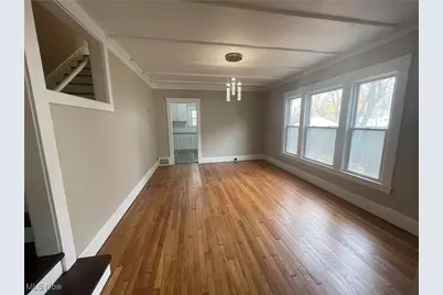 3235 Oak Road, Cleveland Heights, OH 44118 - Photo 8