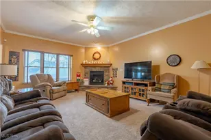 3118 Kreighbaum Rd, Uniontown, OH 44685 - Photo 8