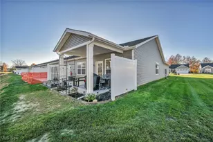 130 W Spring Dr, Elyria, OH 44035 - Photo 26