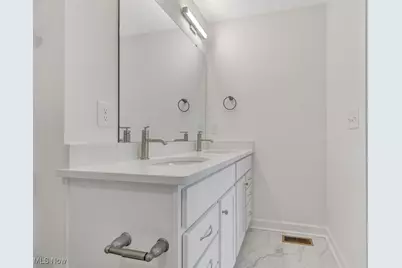 2253 E 97th Street, Loveland, OH 44106 - Photo 16