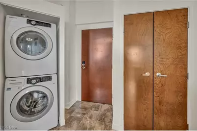 1133 W 9th Street #412, Loveland, OH 44113 - Photo 16