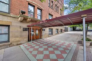 1133 W 9th St, Loveland, OH 44113 - Photo 4