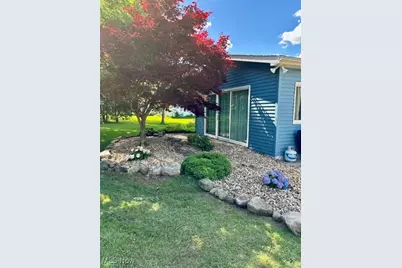 8010 Zupancic Drive, Garrettsville, OH 44231 - Photo 24