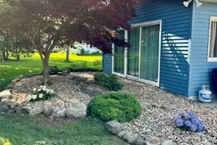 8010 Zupancic Dr, Garrettsville, OH 44231 - Photo 24