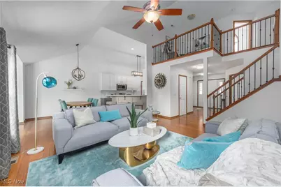 39111 Princeton Circle, Avon, OH 44011 - Photo 2