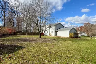 3449 Meanderwood Dr, Canfield, OH 44406 - Photo 44