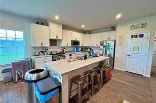 231 Liberty Ln, Wellington, OH 44090 - Photo 14