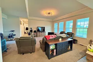 231 Liberty Ln, Wellington, OH 44090 - Photo 4
