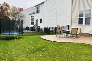 558 Lenox Ct, Grandview Heights, OH 44147 - Photo 22