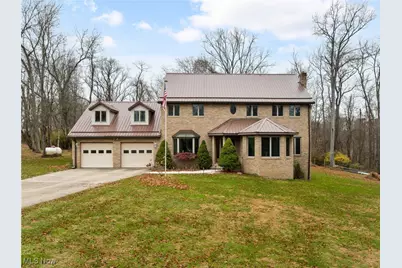 48837 Hillcrest Drive, St Clairsville, OH 43950 - Photo 2