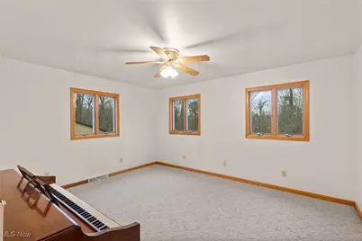 48837 Hillcrest Drive, St Clairsville, OH 43950 - Photo 18