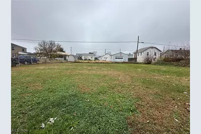 805 Warren Avenue, Belpre, OH 45714 - Photo 22