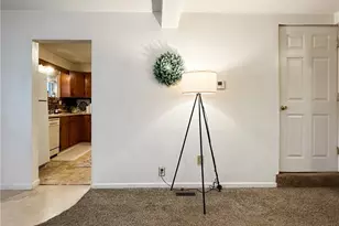 805 Warren Ave, Belpre, OH 45714 - Photo 4