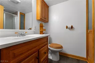 4771 E Webb Rd, Youngstown, OH 44515 - Photo 12