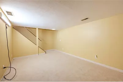 5520 Bretton Court #A, Willoughby, OH 44094 - Photo 34