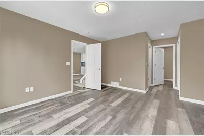 1390 Mussel Shoals Drive, Brunswick, OH 44212 - Photo 12