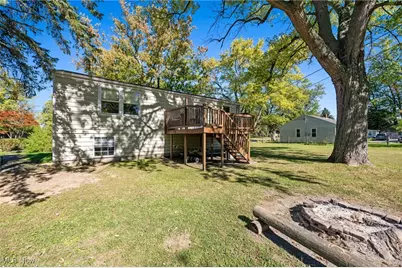 7084 Lake Road E, Madison, OH 44057 - Photo 32