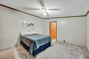 275 Ashwood Dr, Elyria, OH 44035 - Photo 32