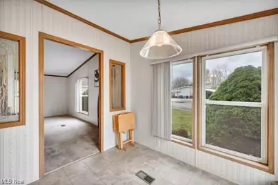 275 Ashwood Drive, Elyria, OH 44035 - Photo 40