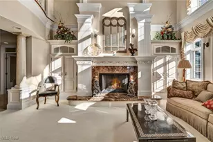 1524 Eagle Watch St NE, Canton, OH 44721 - Photo 8